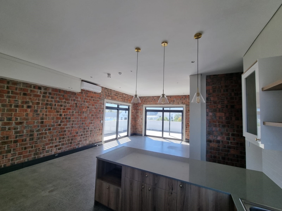 To Let 2 Bedroom Property for Rent in Paardevlei Western Cape